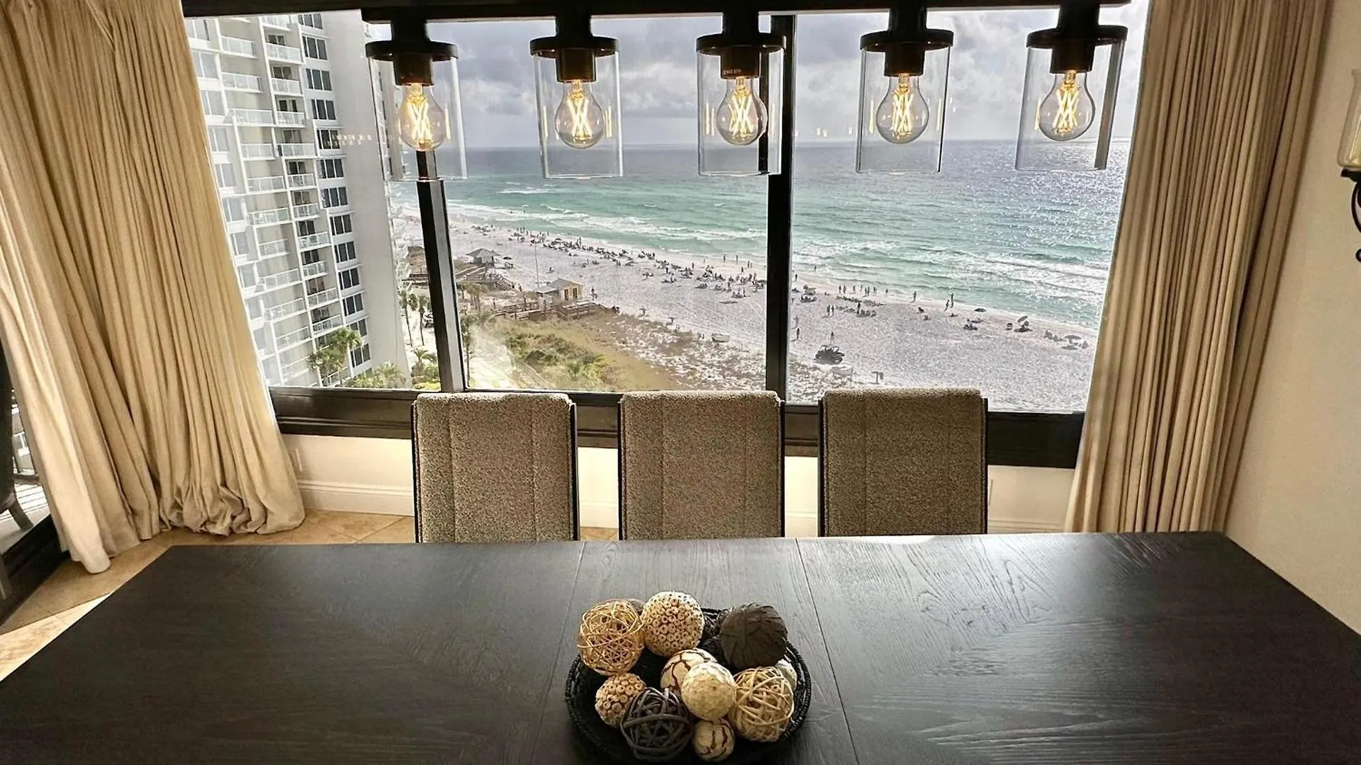 4106 Beachside One Destin Holiday home